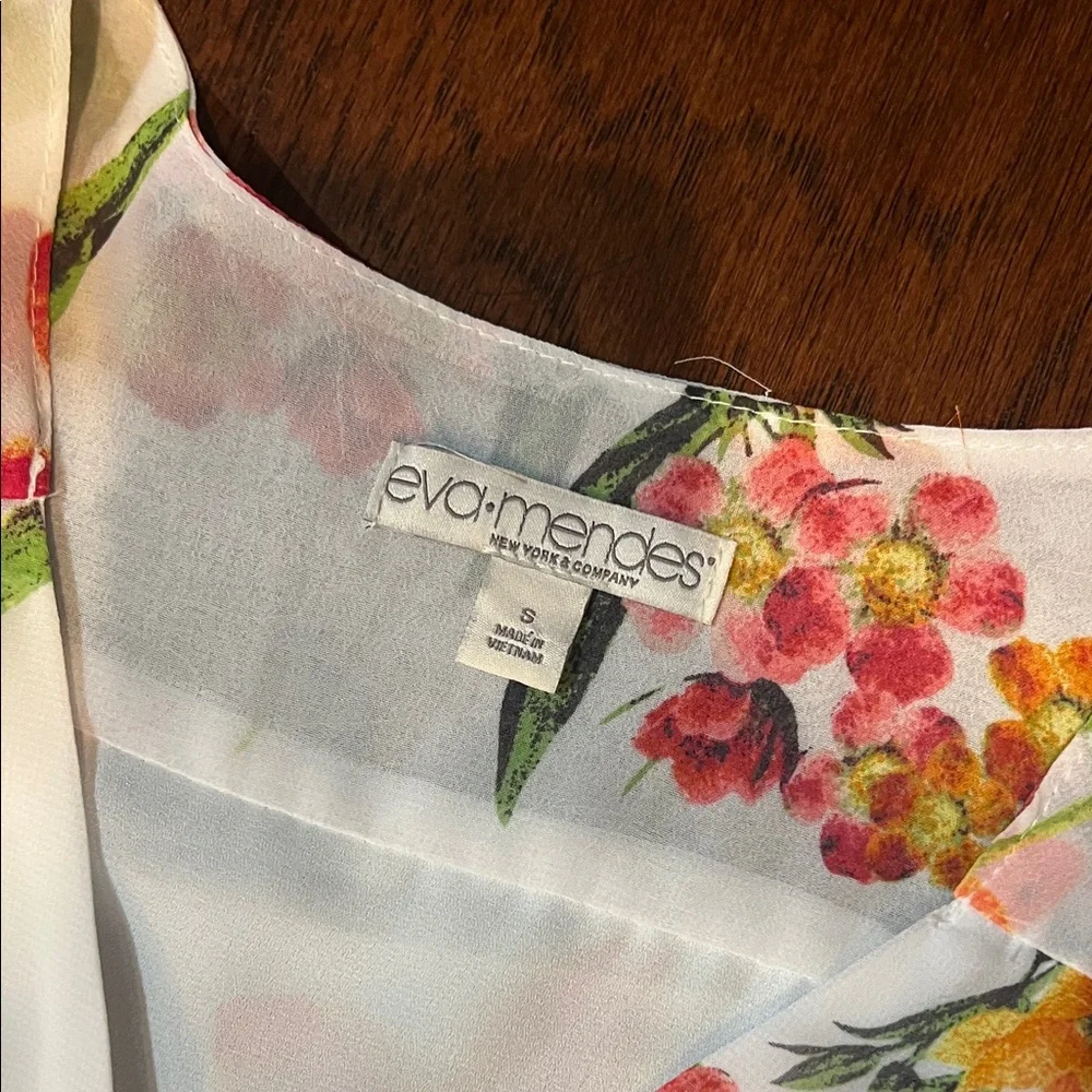 Eva Mendes Floral Wrap Dress | Small - Picture 2 of 6